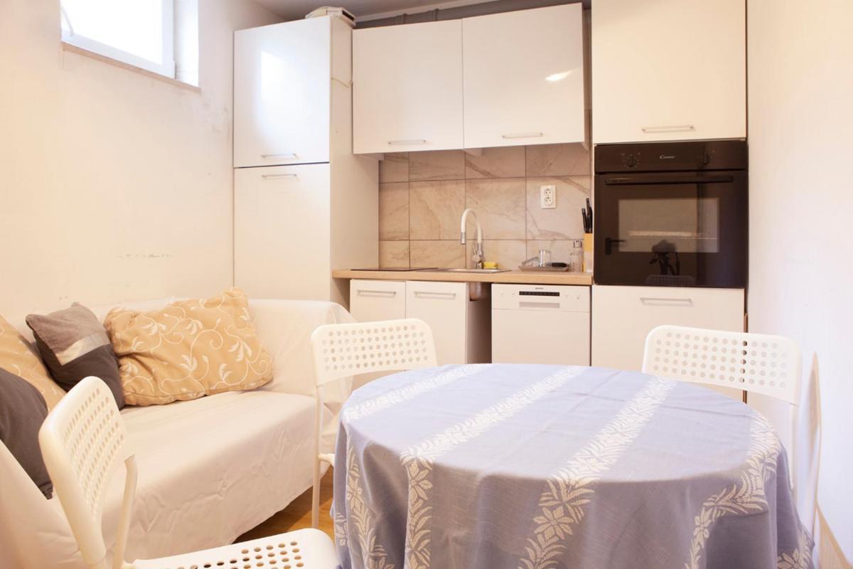 Peachy House Lägenhet Rijeka Exteriör bild